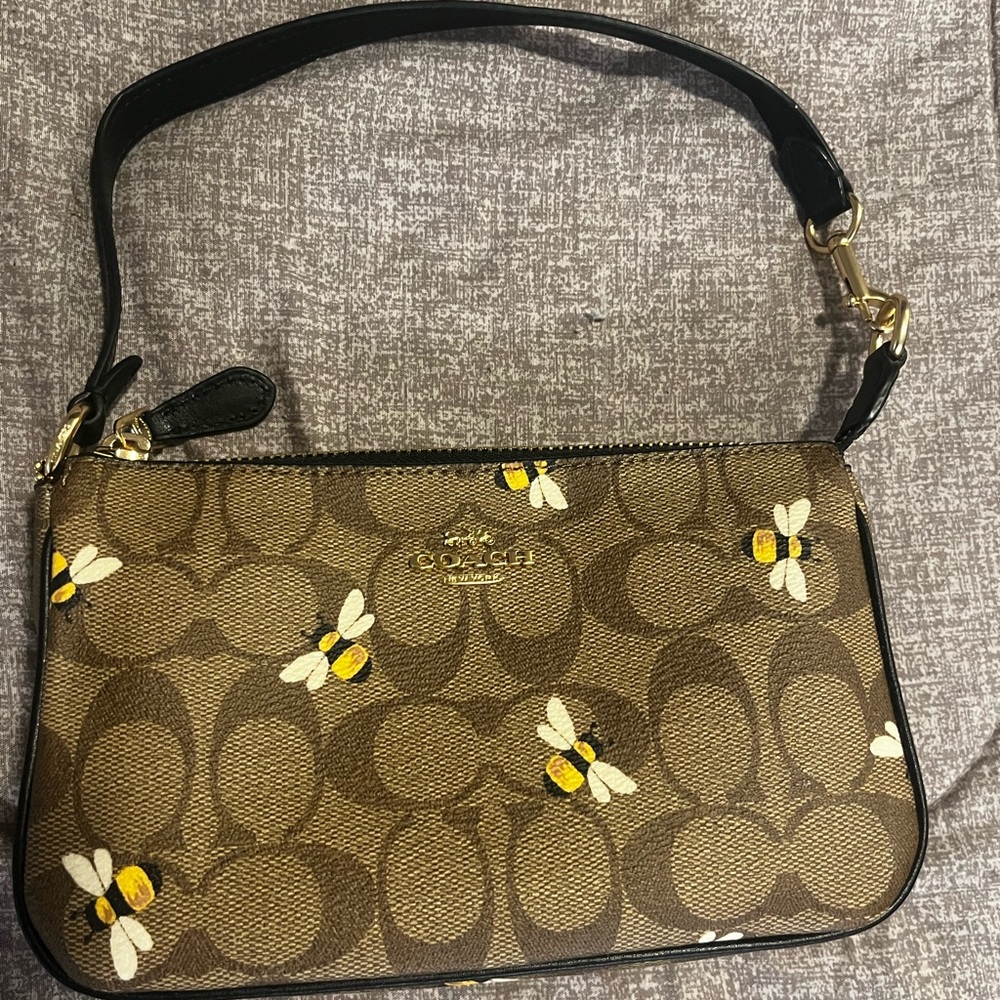 COACH Nolita 19 In Signature Canvas with Bee Print 🐝